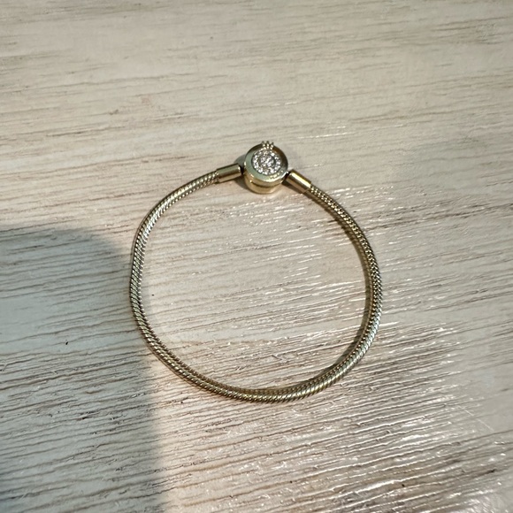 Pandora Moments Sparkling Crown O Snake Chain Bracelet AUTH. - Picture 3 of 5